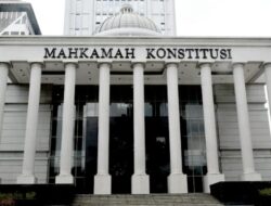 Mahkamah Konstitusi Menolak Gugatan Terkait Batas Usia Hakim MK yang Minimal 55 Tahun