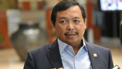 Keharapan KIM agar Khofifah Bergabung dalam Tim Pemenangan Prabowo-Gibran untuk Meningkatkan Dukungan Pilkada Jatim