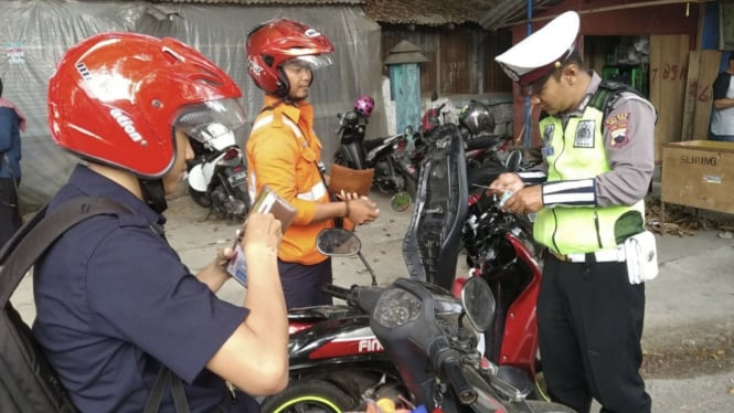 Catat Lokasi Razia Tilang Uji Emisi Hari Ini di Jakarta