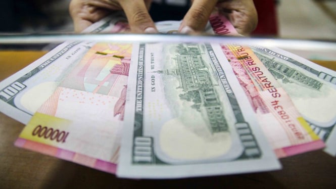 Rupiah Menguat ke Level Rp 15.545 per Dolar AS, Apa Penyebabnya?