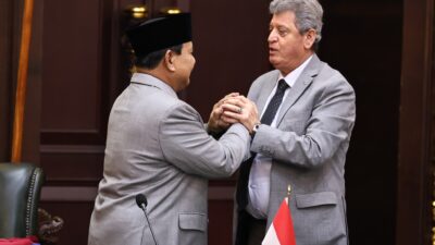 Prabowo Berikan Bantuan 5 Miliar Rupiah kepada Masyarakat Palestina