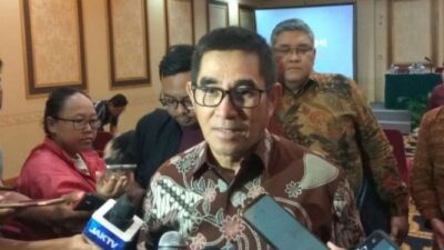 Eks Ketua MK Meminta DPR Menyelidiki Fakta-Fakta Terkait Dugaan Intervensi Jokowi dalam Kasus Setya Novanto