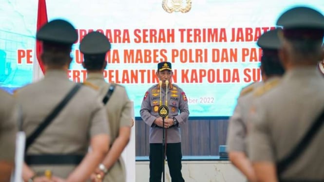 Perombakan Besar-besaran dalam Kepemimpinan Polri: Kakorlantas dan Kadensus 88 Ditransfer