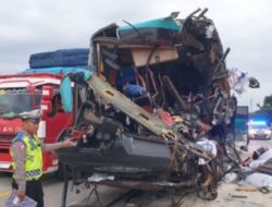 Sopir Bus Ditangkap Sebagai Tersangka dalam Kecelakaan Maut di Tol Cipali Km 72