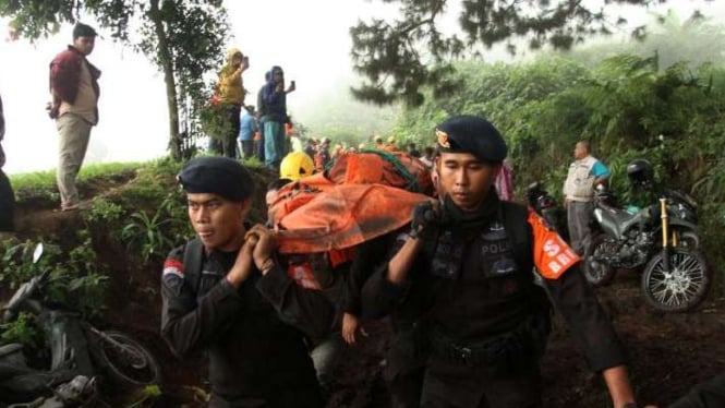 Polisi Mengidentifikasi 11 Korban Erupsi Gunung Marapi yang semuanya Menderita Luka Bakar