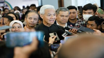 Ada 3 Jenis Mikrofon Debat yang Tersedia