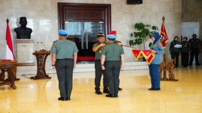 Mayjen Achiruddin yang sebelumnya menjabat sebagai Wakil Komandan Jenderal Kopassus, kini resmi menjabat sebagai Danser Kostrad Paspampres