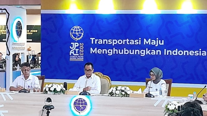 Menteri Perhubungan Menyebut Whoosh Telah Populer di Luar Negeri dan Bersaing dengan Shinkansen dan TGV