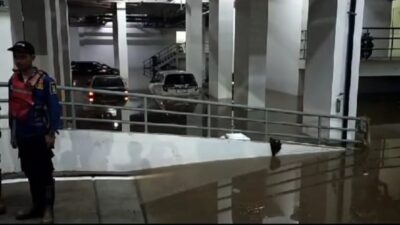 Banjir Melanda Apartemen Serpong Garden, Mobil-Motor di Basement Terendam karena Tanggul Jebol