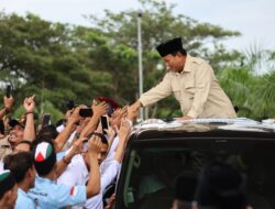 Prabowo Hadir Ngopi Bersama Warga dan Relawan di Kedai Kopi Aceh: Sensasi Luar Biasa!