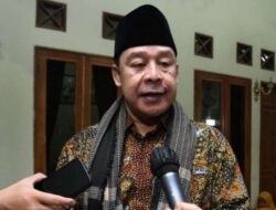 Penjelasan Kiai Adib Mengenai Alasan Ponpes Buntet Mengalihkan Dukungan dari Ganjar ke Prabowo Subianto