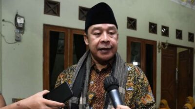 Penjelasan Kiai Adib Mengenai Alasan Ponpes Buntet Mengalihkan Dukungan dari Ganjar ke Prabowo Subianto