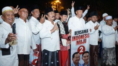 Mereka Memiliki Massa yang Sangat Hebat