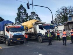 Polisi Mendapati 33 Truk Tanah Melanggar Jam Operasional di Tangerang