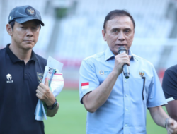Iwan Bule: Dari Keberhasilan di PSSI Menuju Perjalanan Baru di Dunia Politik