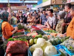 Gibran Rakabuming Raka Berbelanja di Pasar Cihapit Bandung untuk Memenuhi Kebutuhan Pokoknya