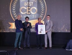 Direktur Utama BKI Meraih Penghargaan CEO Awards 2024 yang Populer