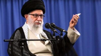 Israel Menyerang Iran Saat Pemimpin Tertingginya Ali Khamenei Merayakan Ultah ke-85 Tahun