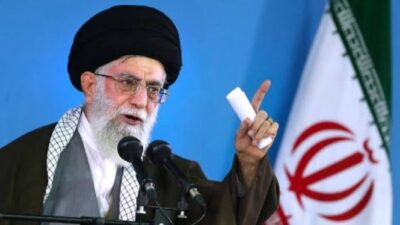 Mencari Pemimpin Tertinggi Iran: Bukanlah Presiden