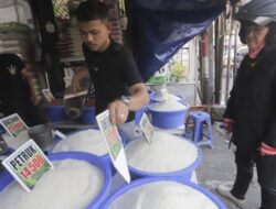 Kenaikan Harga Beras Premium dan Gula Konsumsi