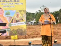 Harmoni Hijau: Semangat Acil Odah untuk Perempuan Banjar dalam Penanaman Pohon