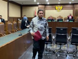 Perbandingan Vonis Terhadap Mantan Anggota BPK Achsanul Qosasi, Jaksa Ungkap Justifikasi