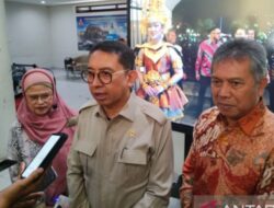 “Revisi Catatan Sejarah RI: Meninjau Penjajahan 350 Tahun”
