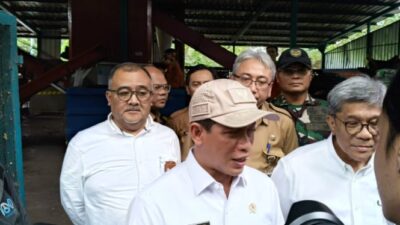 Menteri LH Minta Komitmen Jawa Barat Perbaiki TPA Sarimukti