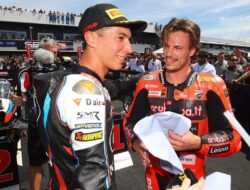 Kemenangan Dominan Bulega di Race 1 WSBK Australia