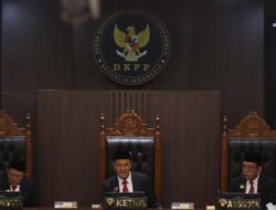 4 Komisioner KPU Banjarbaru Dipecat atas Pelanggaran Etika Pemilu
