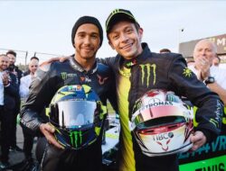 Penemuan Menjanjikan: Hamilton Menakjubkan dalam Baju Merah