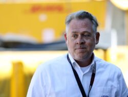Elkins Mundur dari Direktur Balap Formula E: Analisis Pemimpin Baru