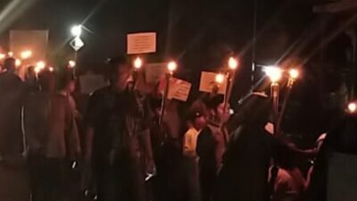 Pawai Obor dan Takbir Keliling Idulfitri Meriah di Gresik