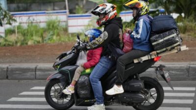 Polisi Larang Pemudik Naik Motor: Temukan Alasan di Balik Larangan