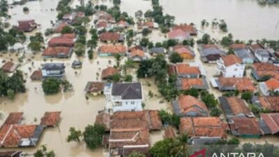 Desa Terendam Karawang: Ratusan Rumah Warga Terciduk Banjir
