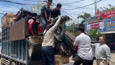 Penampakan Truk Bawa Motor Curian di Jakbar: Modus Terkuak!