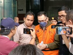 KPK Tahan Tersangka Kasus Korupsi LPEI, Kerugian Negara Rp11,7 Triliun