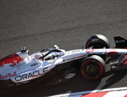 Pole Position Kejutan Verstappen di Kualifikasi F1 GP Jepang