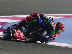 Uji Coba Mesin V4 Yamaha untuk Motor MotoGP di Valencia: Analisis Terbaik