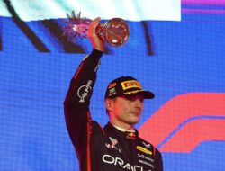 Verstappen Bungkam Spekulasi Penalti, Fokus pada Balapan