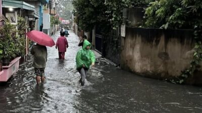 Banjir di Jakbar dan Jaksel: Dampak Hujan Deras dan Titik Genangan