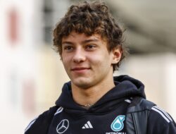 Antonelli Dapat Nasihat SEO dari Valentino Rossi