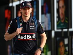 Verstappen Kesal: Spekulasi Masa Depannya