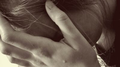Dukun Pamekasan Perkosa Perempuan di Kuburan: Polisi Tangkap Pelaku