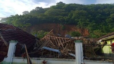 Kejadian Longsor di Nagreg Rusak 6 Rumah dan Ciderai 3 Warga