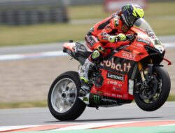 Rea vs Bautista: Duel Sengit di WSBK