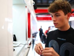 Bearman Mendorong Perubahan Aturan Rompi Pendingin F1