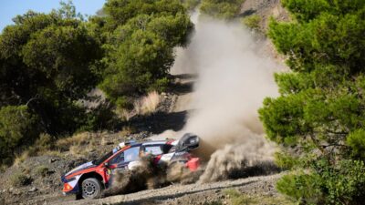 WRC Acropolis: Tanak Memimpin Hyundai ke Puncak