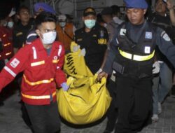 Identitas Pria 31 Tahun Bersarung di Pondok Aren: Polisi Selidiki Motif Kematian
