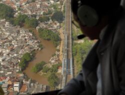 Pentingnya Tinggi Permukaan Pintu Air Karet di Sunter Hulu